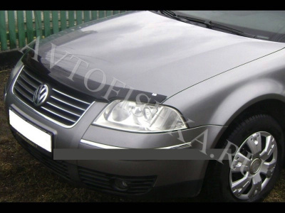 Дефлектор капота темный VW Passat 2001-2005